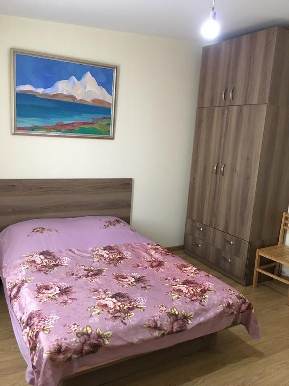 Art Guesthouse Ереван Екстериор снимка